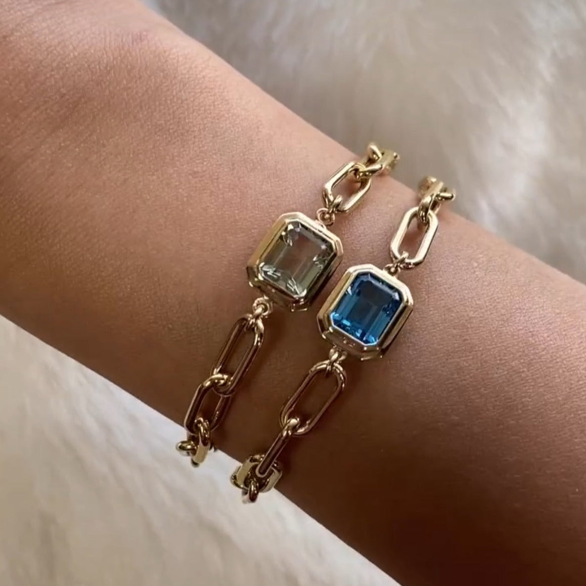 Emerald-Cut Bezel Stone Link Bracelet Bracelet Goshwara