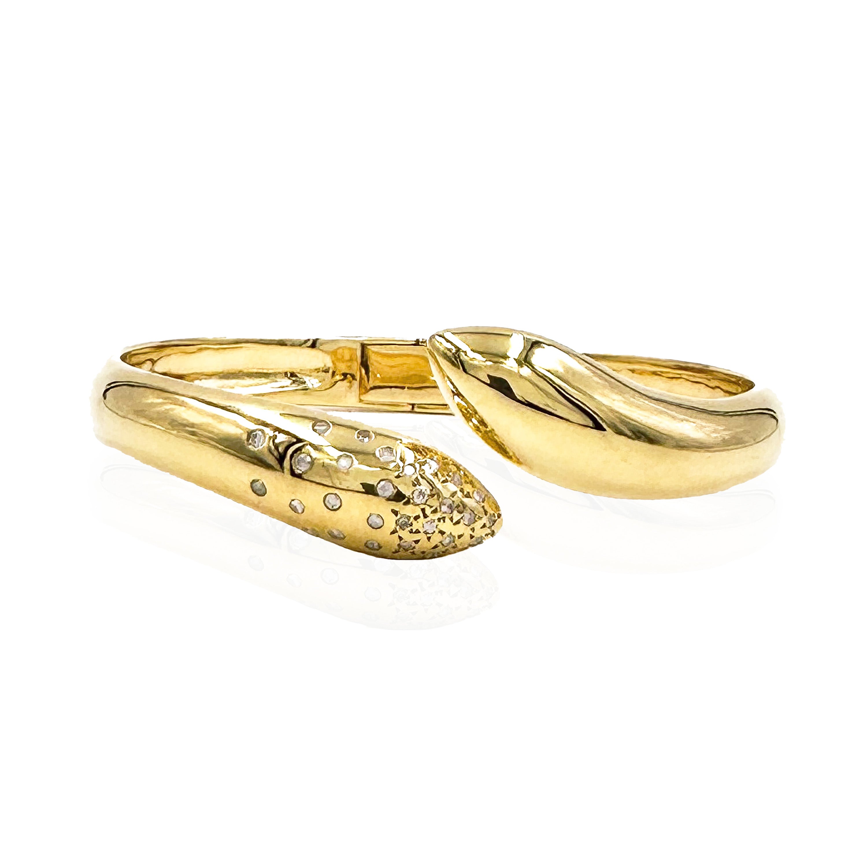 Claw Bangle with Sprinkled Diamonds Bangle MAE + LANG   