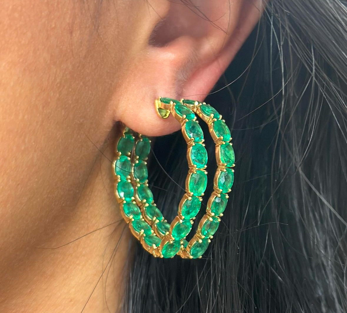 Emerald Oval-Cut Heart Hoops Hoops Goshwara   