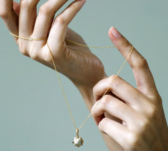Sugarloaf Necklace, Diamonds Pendant Goshwara   